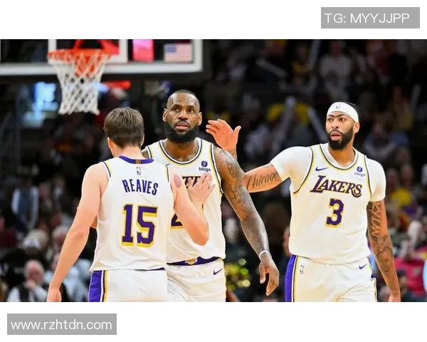 2005年湖人与76人经典对决回顾:传奇球星的巅峰对决与精彩瞬间 2005年湖人与76人经典对决回顾:传奇球星的巅峰对决与精彩瞬间