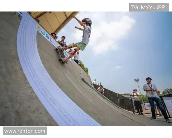 南京极限运动队在全国街舞大赛中的个人能力表现精彩点评与分析 南京极限运动队在全国街舞大赛中的个人能力表现精彩点评与分析