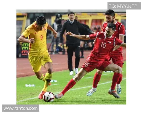 叙利亚女记者与国足女记者的精彩对话揭示足球背后的故事与文化交融 叙利亚女记者与国足女记者的精彩对话揭示足球背后的故事与文化交融